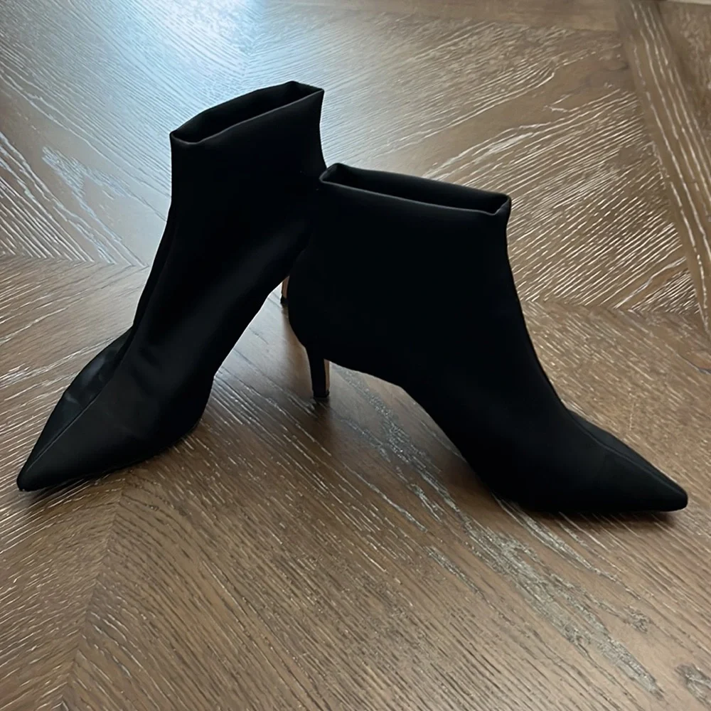 Tony Bianco black satin sock ankle bootie Size 6